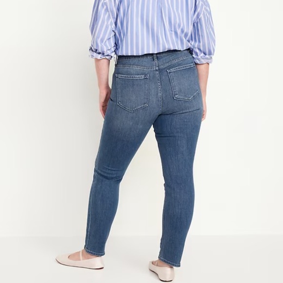 High-Waisted Wow Straight Ankle Jeans - Picture 2 of 2